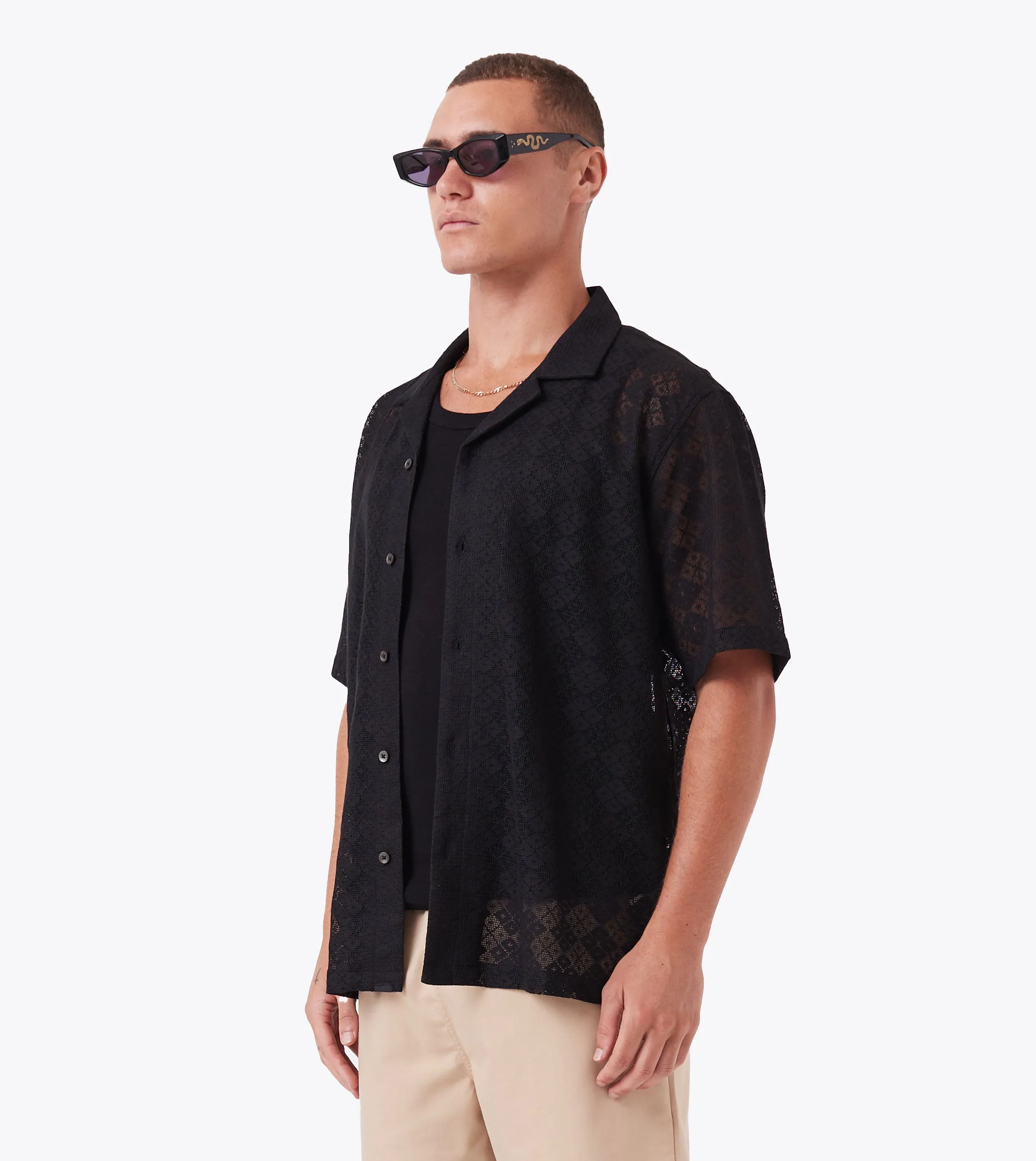 Lace Holiday SS Shirt Black