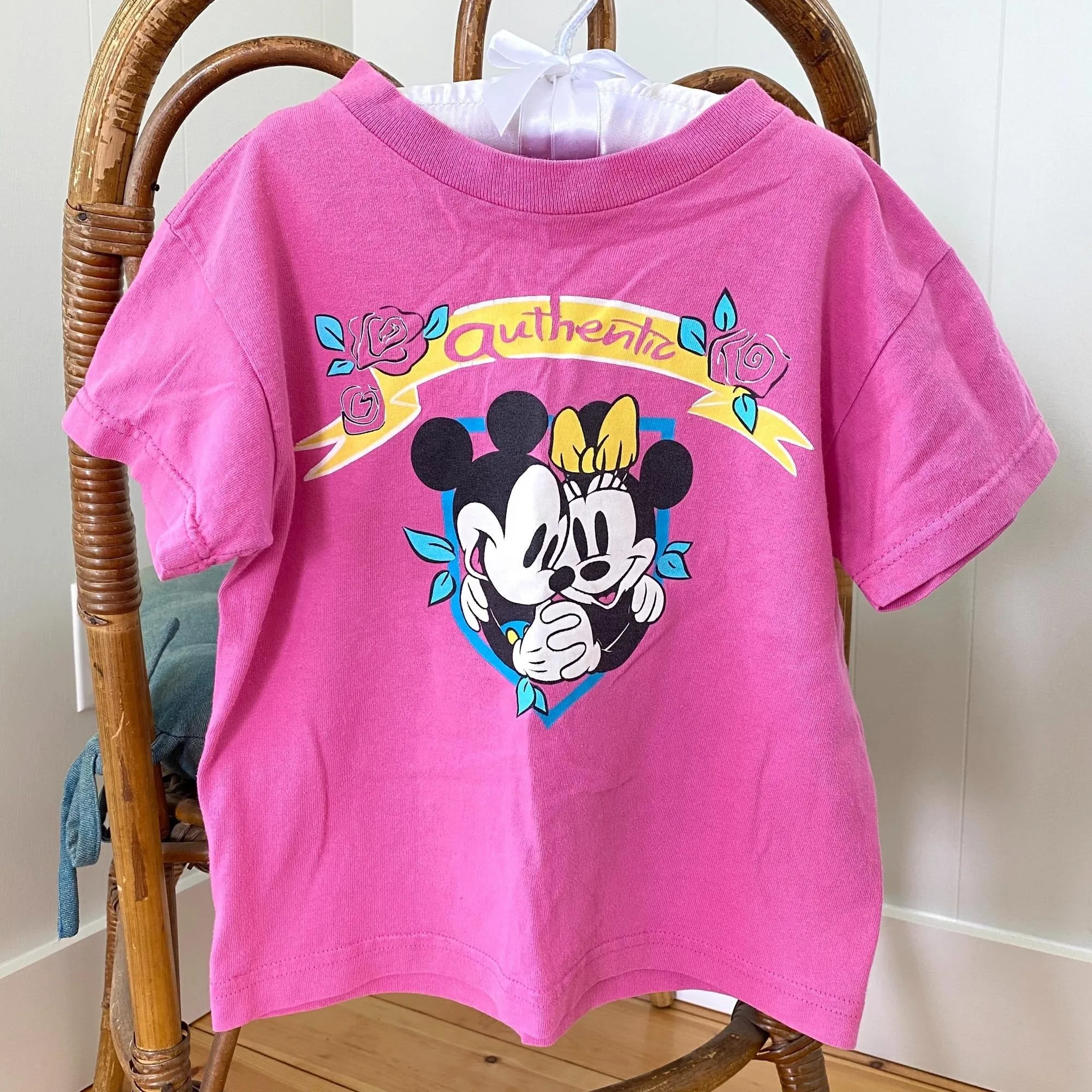 Vintage 90s Mickey & Co Pink Tee Shirt USA